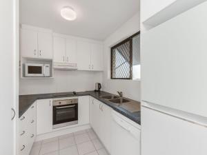 Levuka Unit 1 Kings Beach QLD