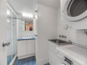 Levuka Unit 1 Kings Beach QLD