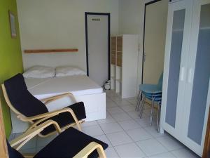 Villa 6 pers avec Piscine, Accès direct Plage & Proximité Commerces à Gruissan - FR-1-796-69