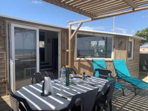 Gruissan, T3 climatisé sur plage, terrasse, 4 pers - FR-1-796-68