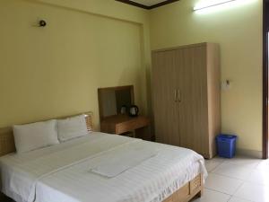 Hoà Lạc Viên Motel