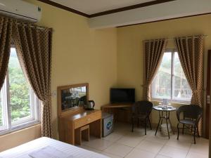 Hoà Lạc Viên Motel