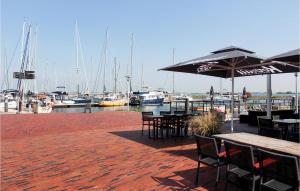 Nice Apartment In Bruinisse