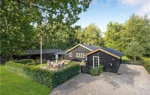 Gorgeous Home In Ansager With Kitchen - Tistrup
