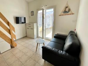 Maisonnette lumineuse, 200m plage, parking privatif - FR-1-231-328