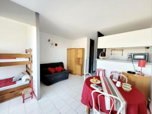 Canet-en-Roussillon - Studio cabine 4 pers. - Accès plage direct, Parking, Secteur Thalasso - FR-1-794-151
