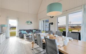 Three-Bedroom Holiday Home In Ostseeresort Olpenitz
