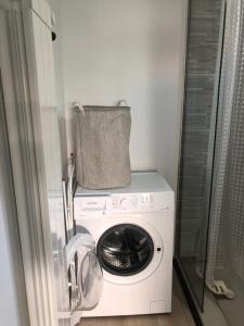 Studio Faleză Nord-Banu Mihalcea