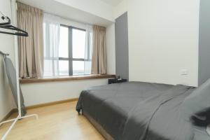 Bay Laurel Luxe HighFloor 2BR 4Pax Seaview by Our Stay