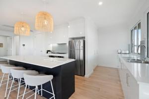 Driftwood Dunes - 67 Newell Avenue Middleton - No Linen Included