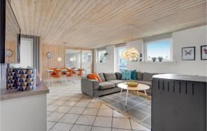 Stunning Home In Ringkøbing With Sauna