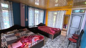 Sotang Homestay Ramdhura