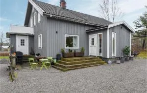 Nice Home In Strömstad With Wifi - Stabäckehult