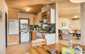 Lovely Home In Gørlev With Kitchen