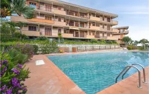 Cozy Apartment In Santo Stefano Al Mare - Terzorio