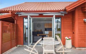 Nice Home In Månsarp With Lake View