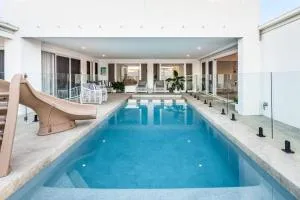 Golden Beach Ultimate Family Getaway - Pool & Spa - Golden Beach