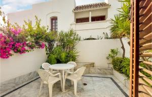 Beautiful Apartment In Estepona