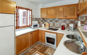 Beautiful Apartment In Estepona