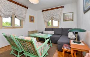 Three-Bedroom Holiday Home In Ludbreg