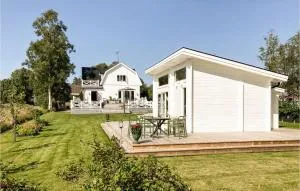 Cozy Home In Åmmeberg With Wifi - Laxå