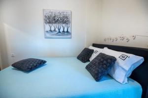 Sani Pinecone Villa 3