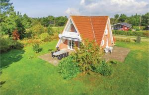 Three-Bedroom Holiday Home In Skjern