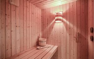 Gorgeous Home In Wendisch-Rietz