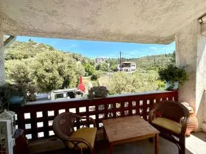 Family House in Mola Kaliva - Mola Kalyva