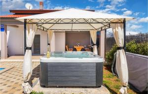 Stunning Home In Pula