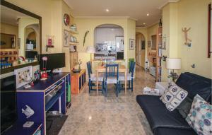 Cozy Apartment In Santa Pola With Wifi