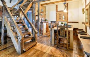 Awesome Home In Popovaca