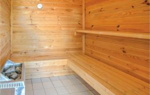 Awesome Home In Spøttrup With Sauna