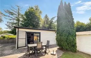 Stunning StaCaravan In Putten - Ermelo