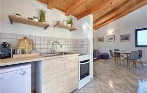 Studio Holiday Home In Galovic Selo