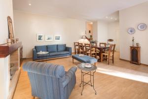 Kirki by Vintage Travel