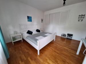 Apartment with terace 