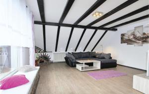 Stunning Apartment In Marienmünster