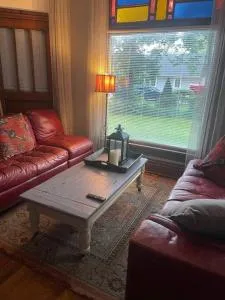 19 century Victorian Home - Windsor Heights