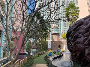 Grande Caribbean Condo