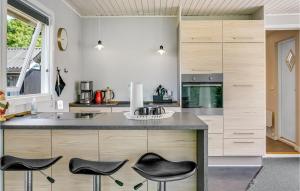 6 Bedroom Cozy Home In Slagelse