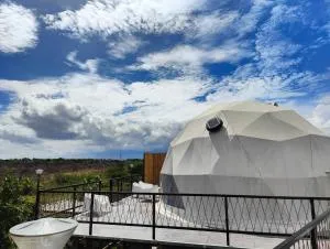 Meenakshi-Lakehouse of M - Bāgepalli