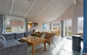 Frische Brise 18 - Dorf 3 - Dassow