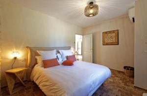Villas Villa Cinsault, un bijou pour votre sejour en Provence Verte : photos des chambres