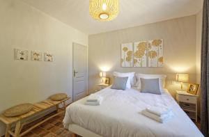 Villas Villa Cinsault, un bijou pour votre sejour en Provence Verte : photos des chambres