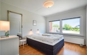 Three-Bedroom Holiday Home In Bredebro