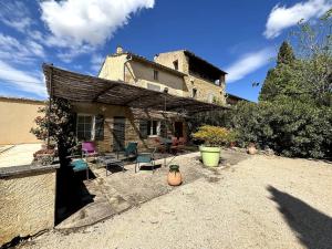 Villas Superbe Mas en Pierre, Piscine, Boulodrome, 14 pers : photos des chambres