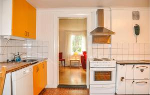 Amazing Home In Årjäng With Wifi