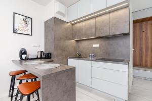 Modern Apartment Old Town Cracow by Noclegi Renters