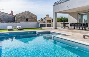 Cozy Home In Galizana With Wifi